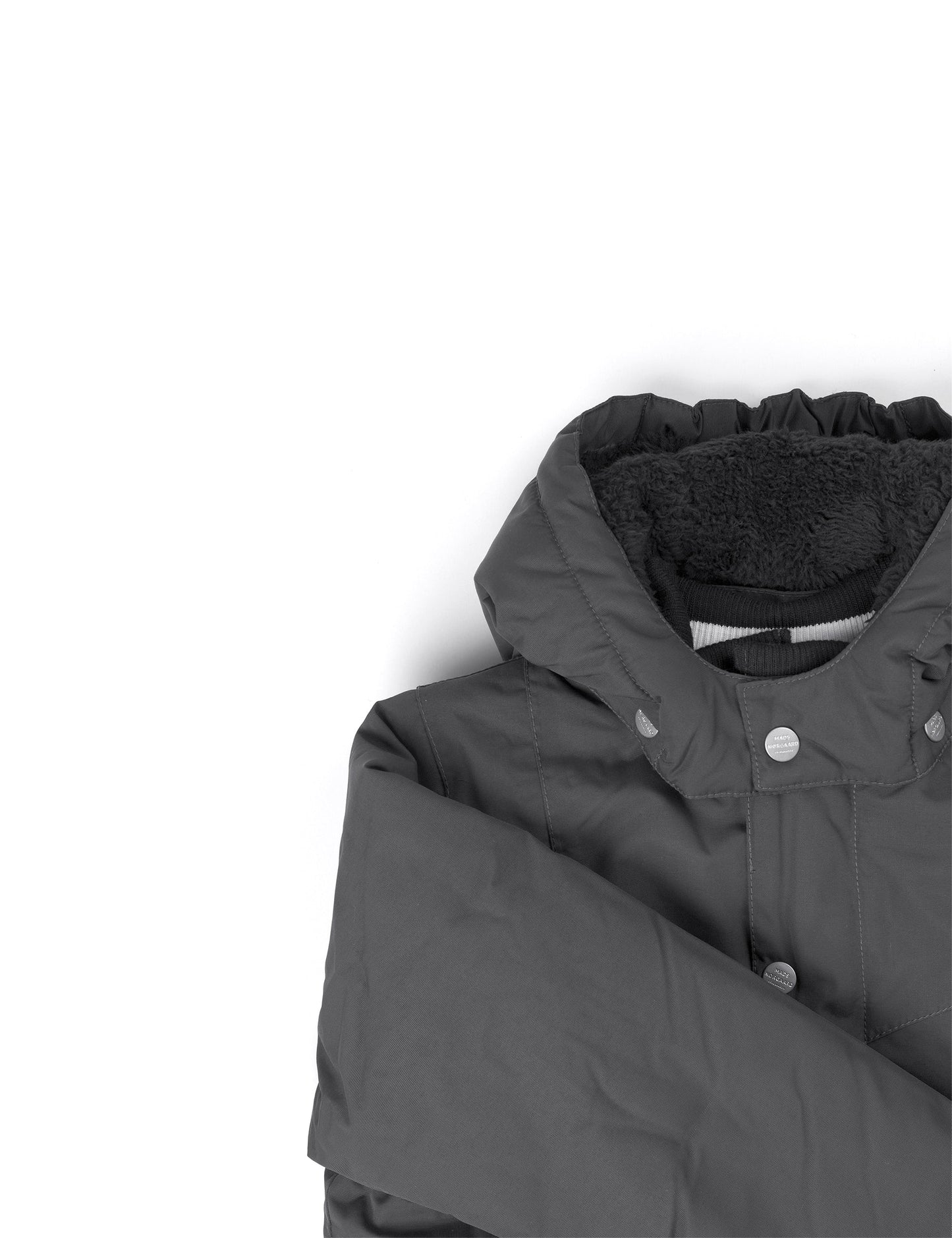 Winter Jakino N, Obsidian