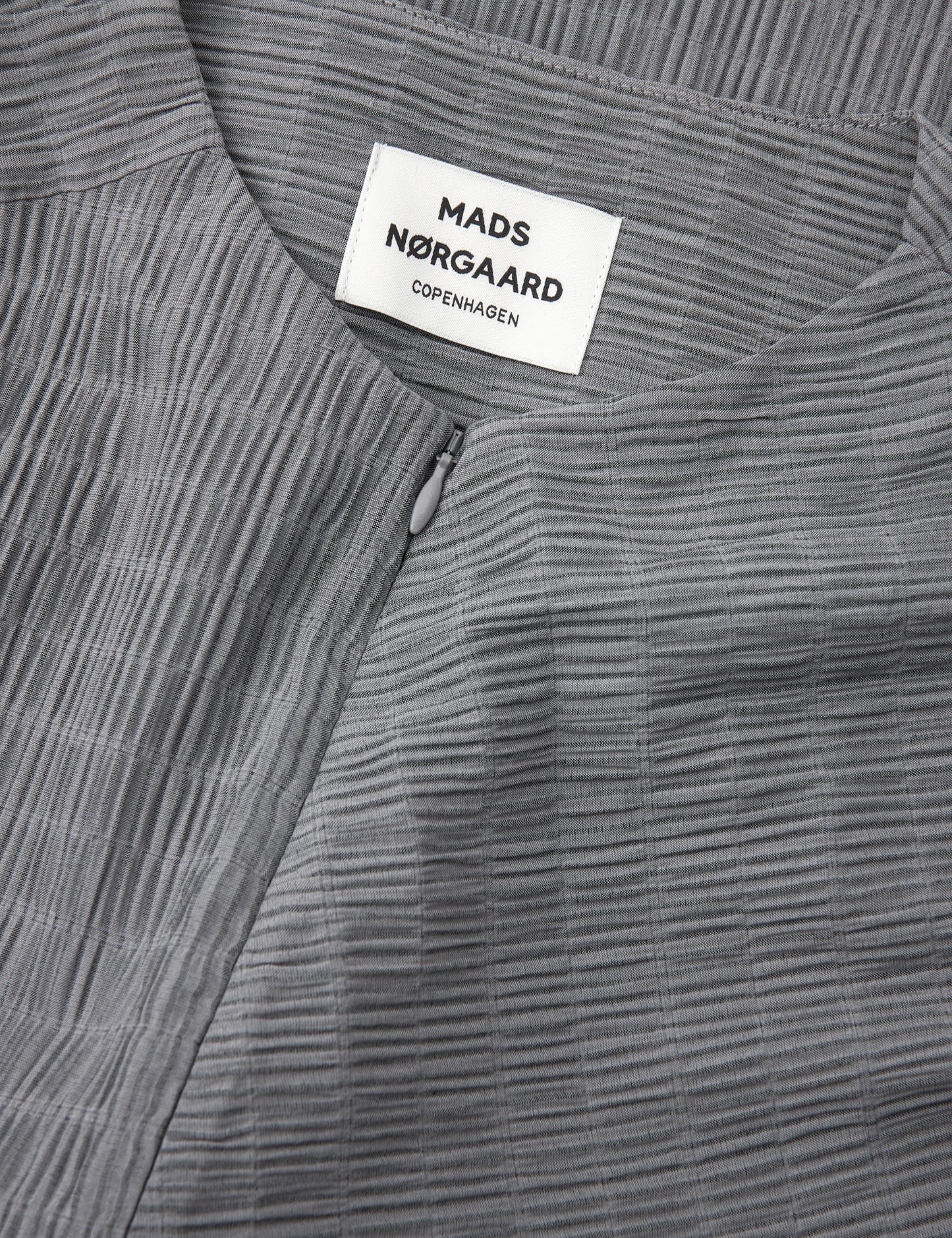 Crinckle Pop Fleur Shirt, Asphalt/Black
