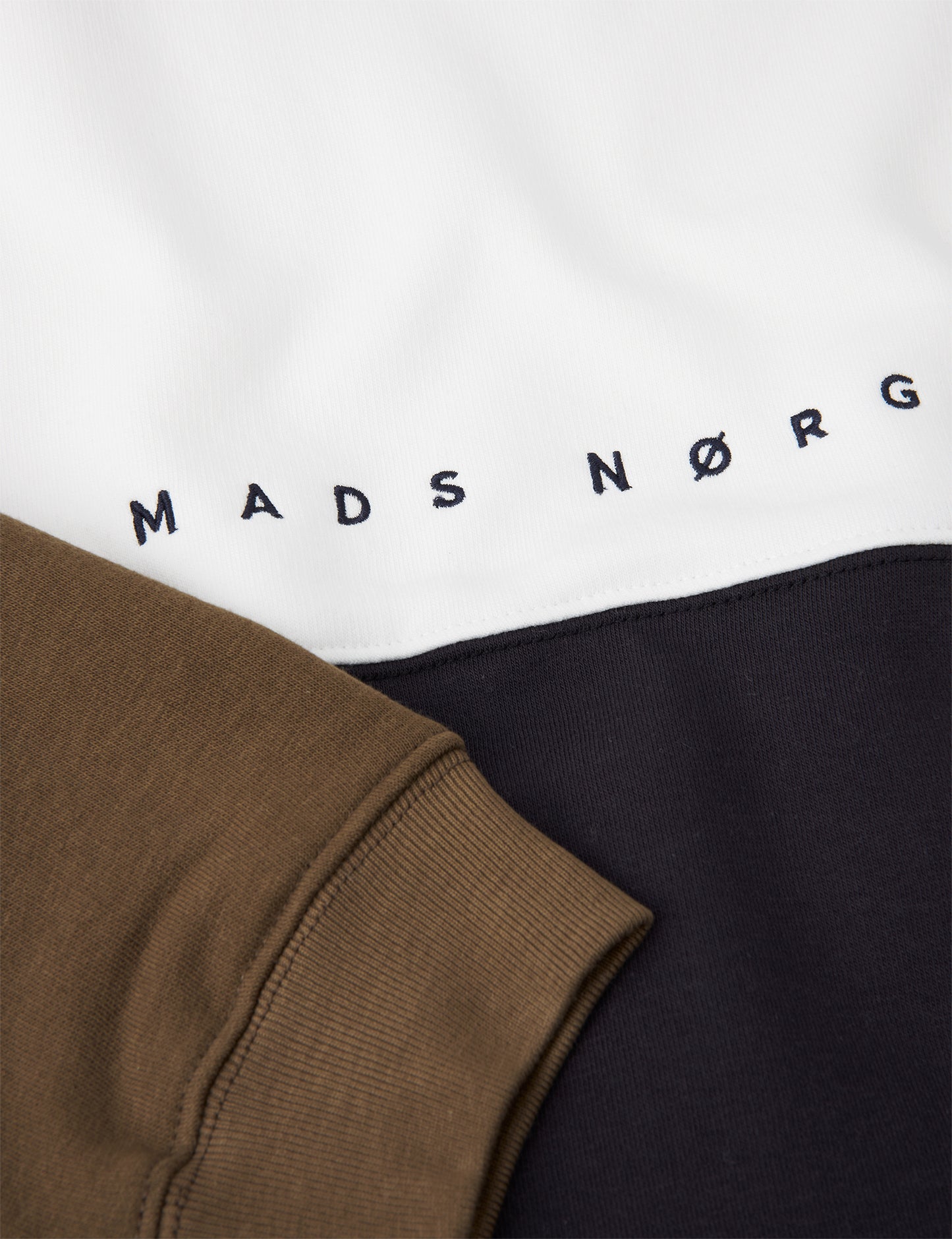 Standard Sonar Block Sweatshirt, Deep Well/Marshmallow/Cup