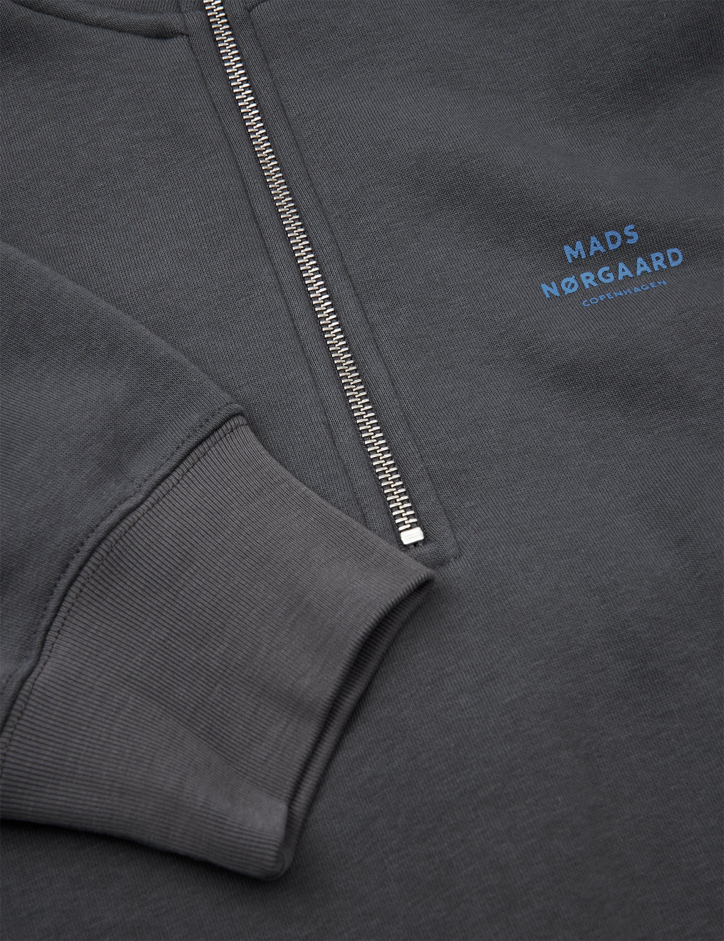 Standard Half Zip Logo Sweat, Asphalt
