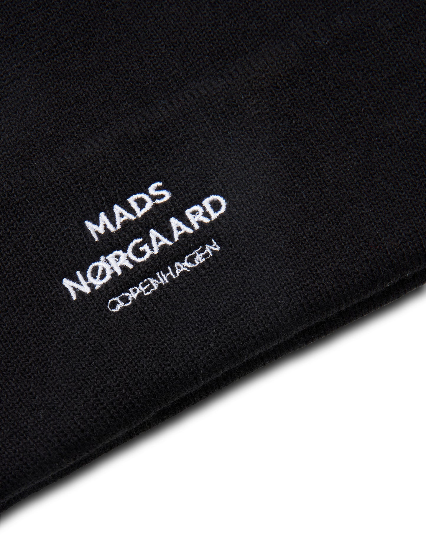 Isak Logo Ambas Beanie, Black