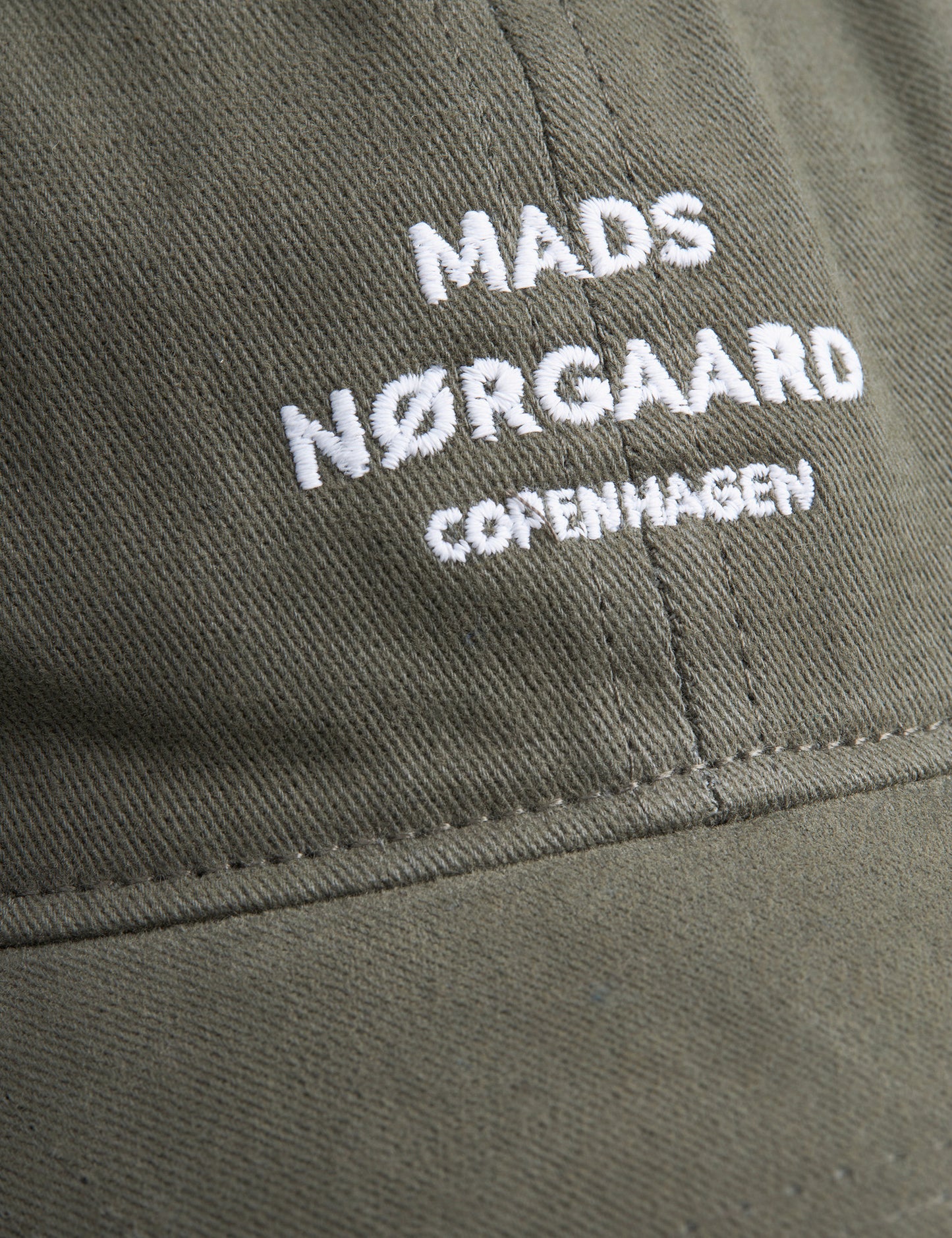 Shadow Bob Cap, Tarmac