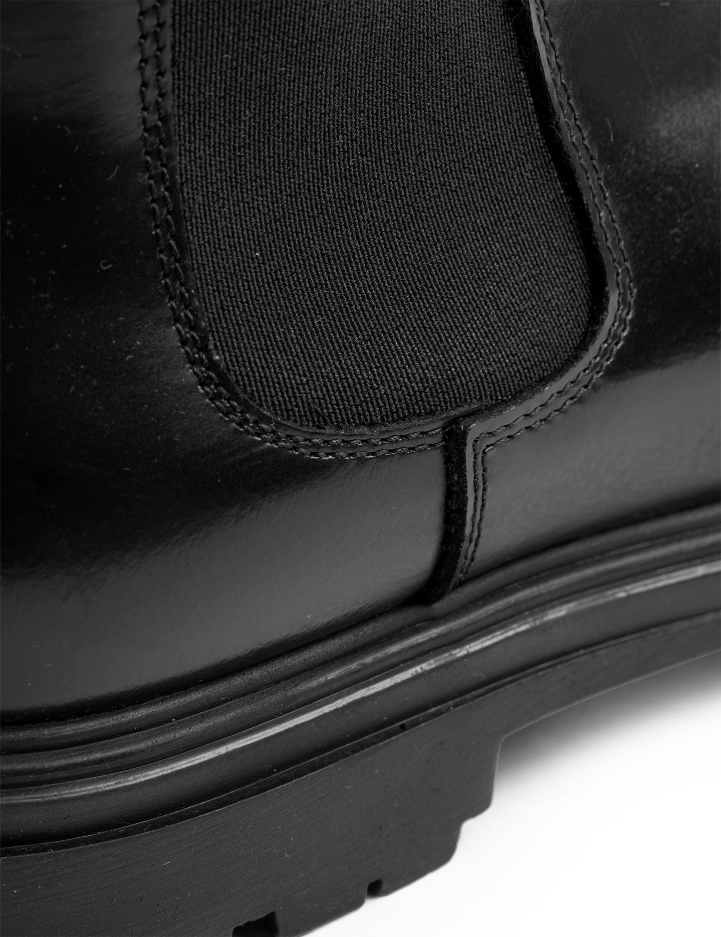 Polido Chelsea Henry, Black