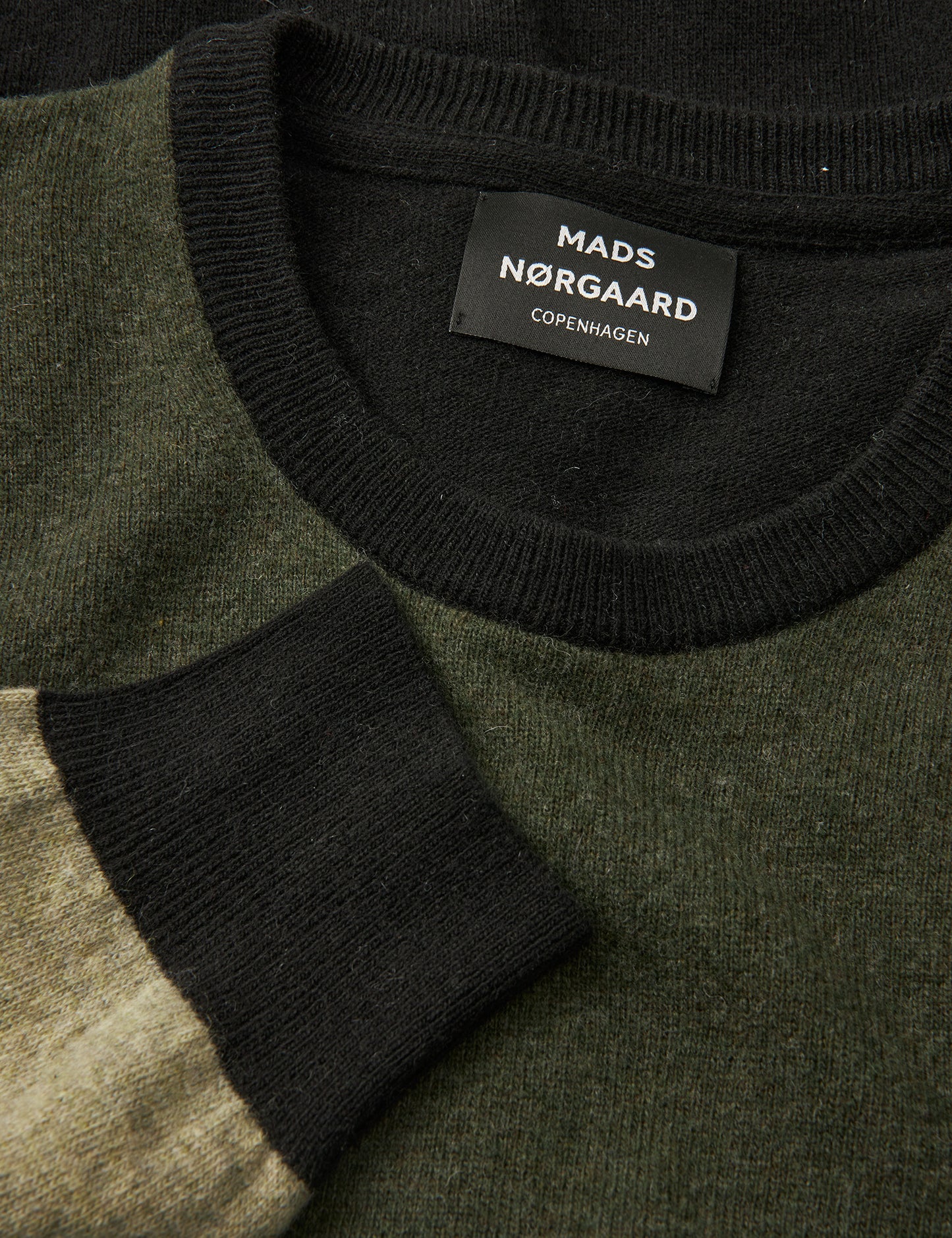 Eco Wool Karsten Block Knit, Beluga/Black/Seneca Rock