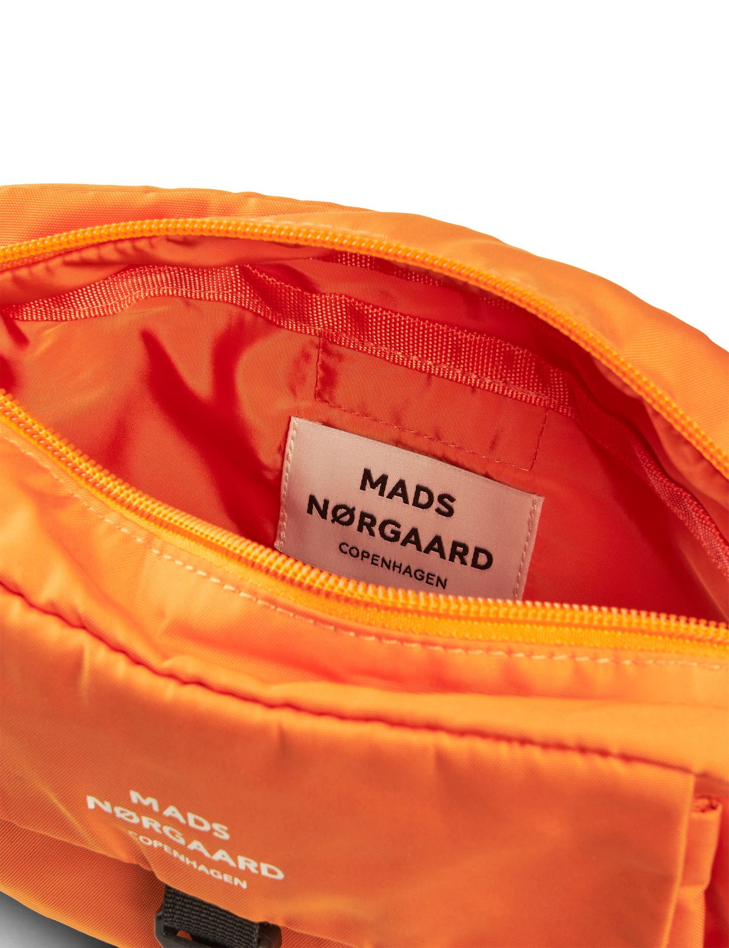 Tian Fae Bag, Puffin's Bill