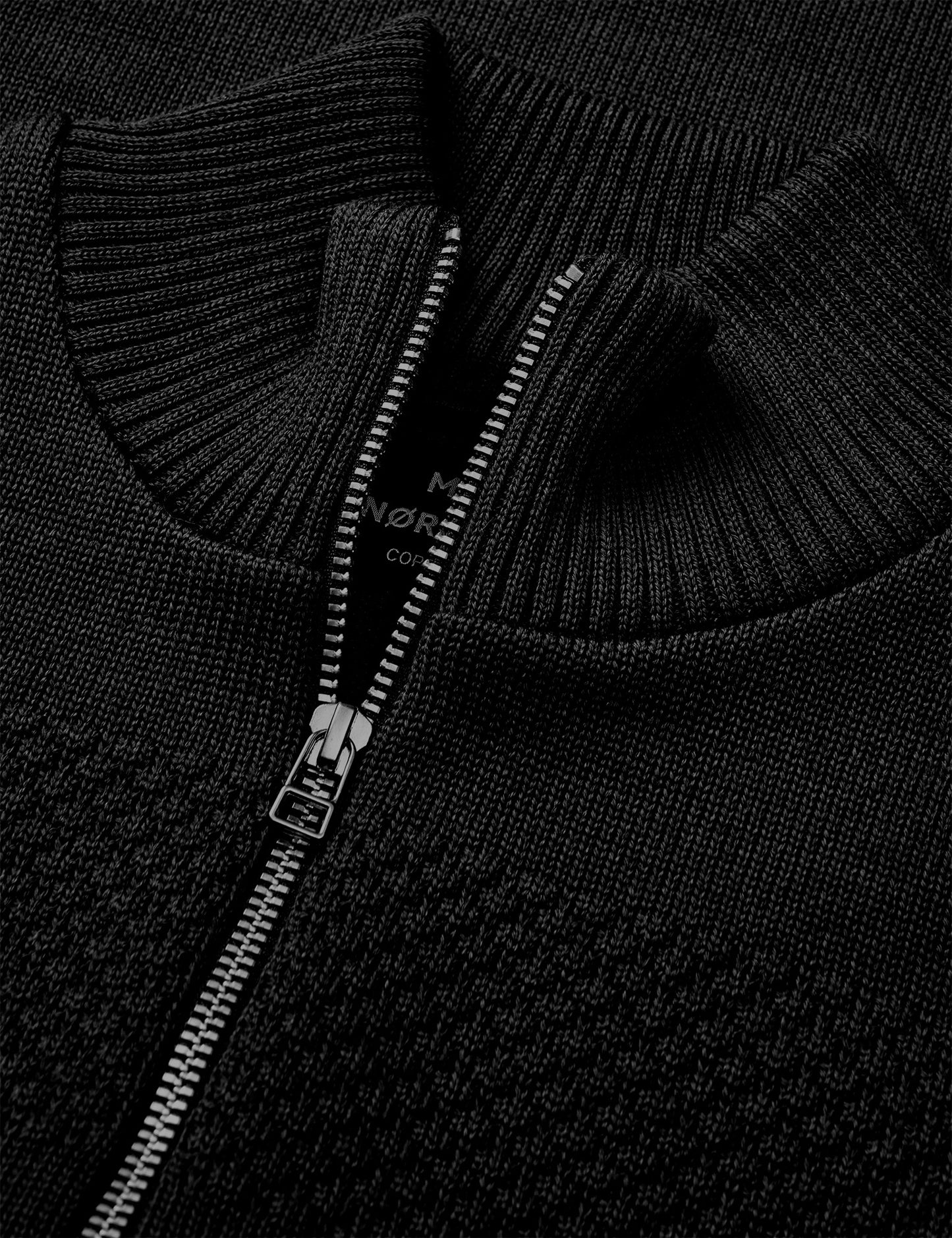 Wool Klemens Half Zip Knit, Black