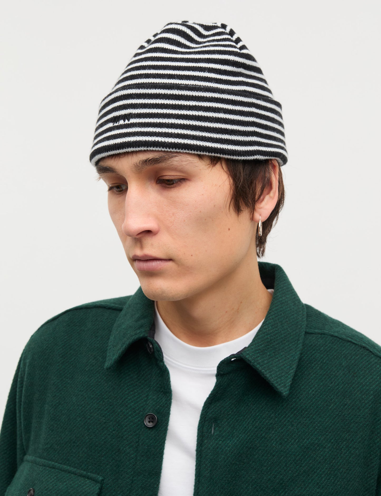 Isak Ambas Stripe MN Beanie, Black/White