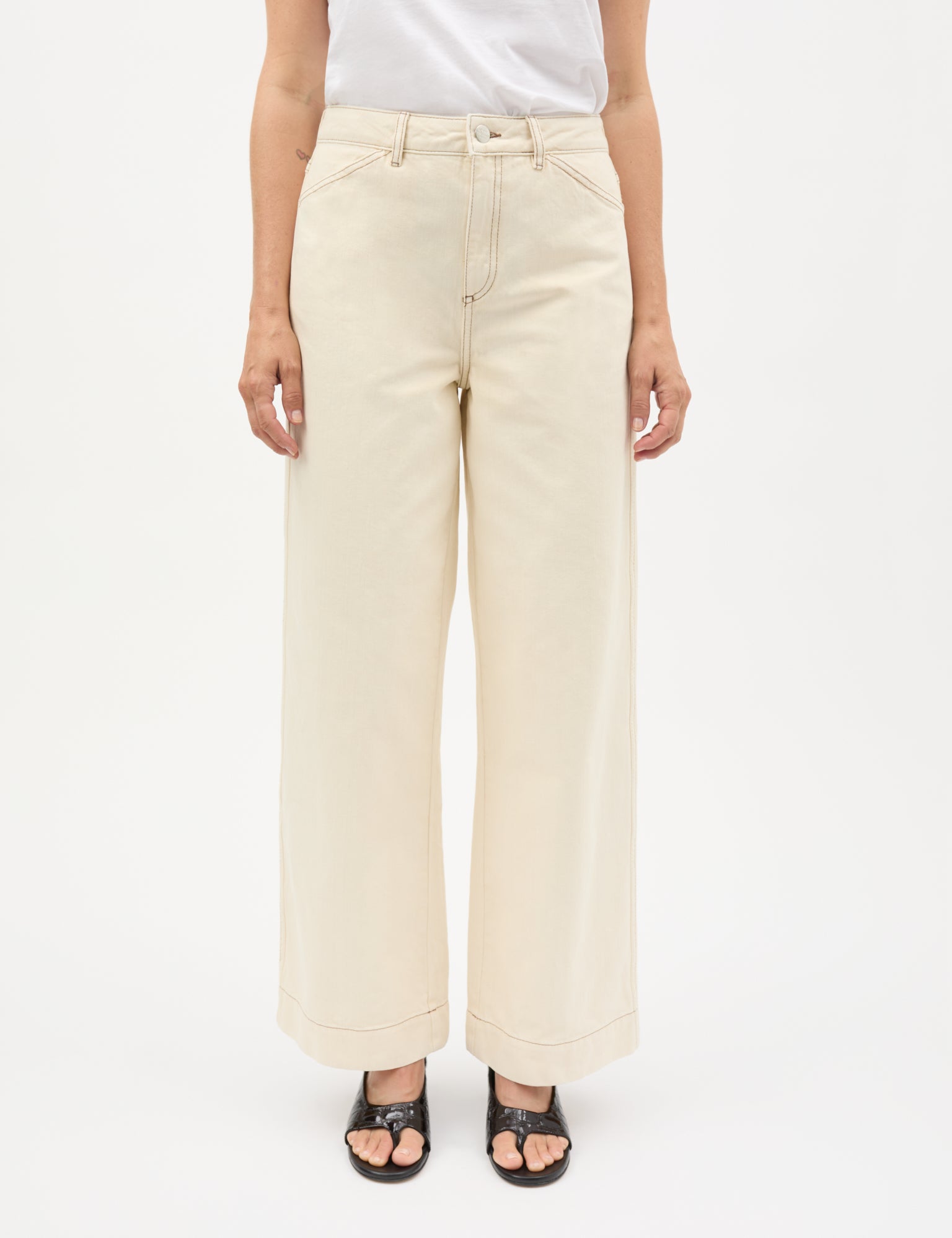 Soil Denim Kargo pants, Almond Oil – MADS NØRGAARD – COPENHAGEN