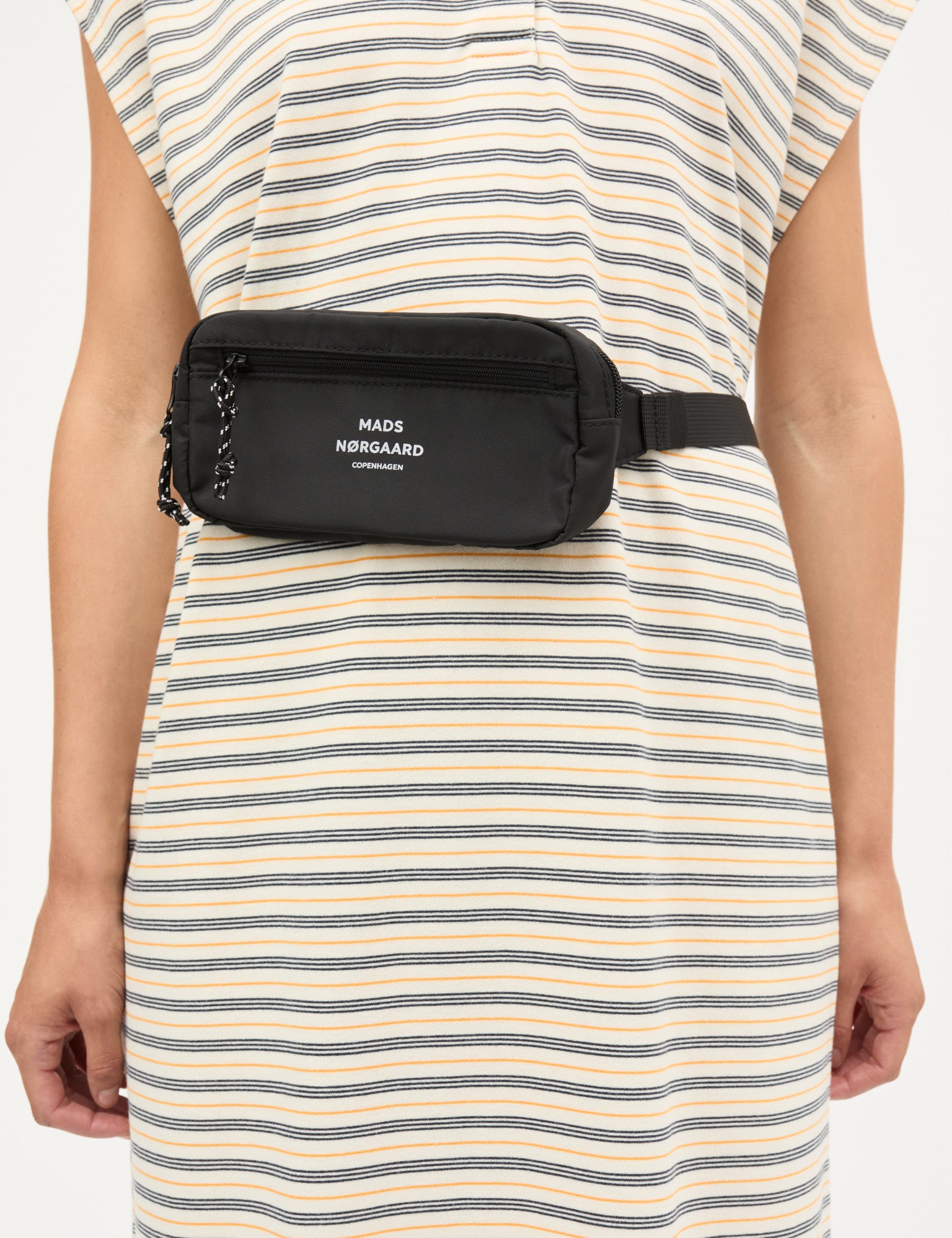 Tian Coa Bumbag, Black – MADS NØRGAARD – COPENHAGEN