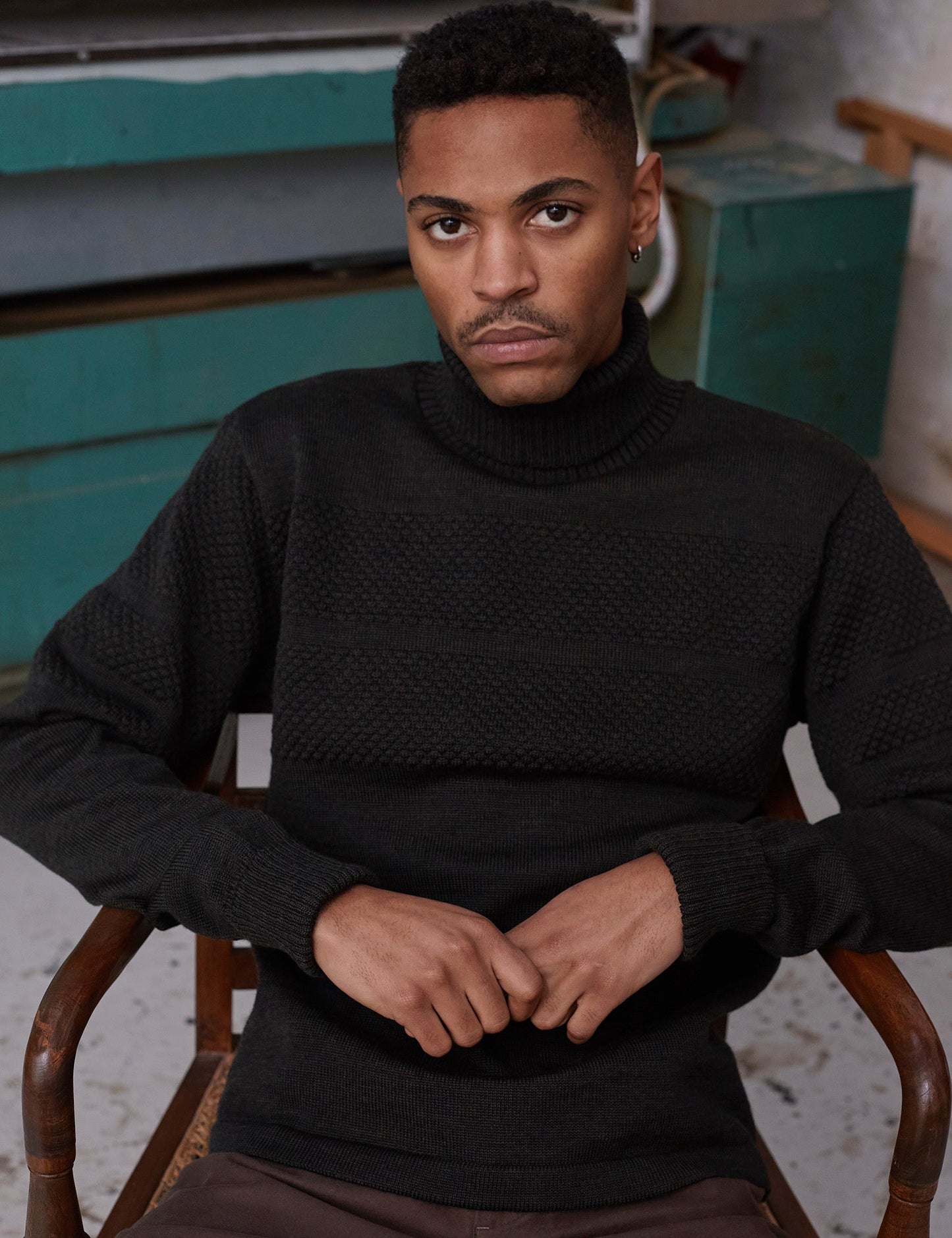 100% Wool Klemens, Black