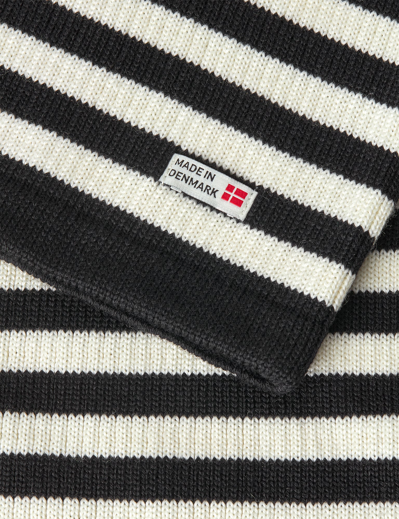 Sailor Wool Cass Sweater, Black / White Alyssum – MADS NØRGAARD