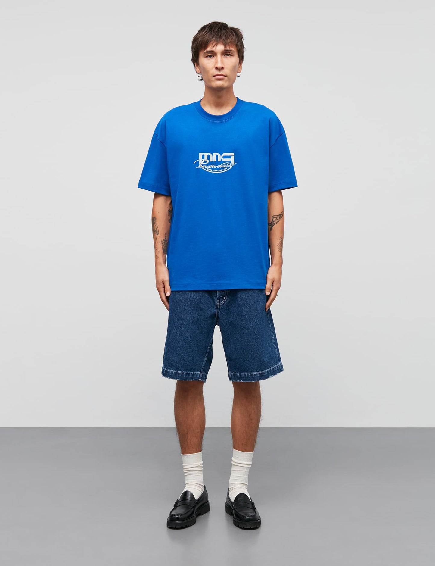 Open-End MNC Paradise Big Tee, Surf The Web