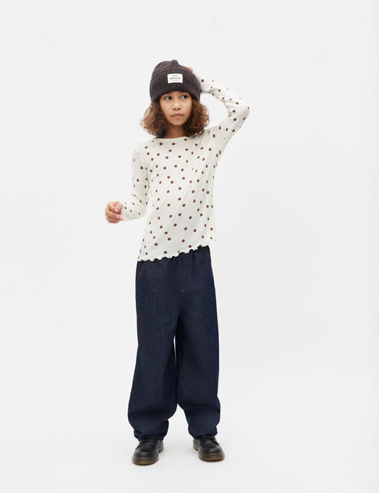 Tosca Anju Hat, Demitasse