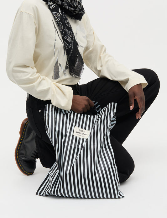 Sacky Metallic Atoma Bag, Black