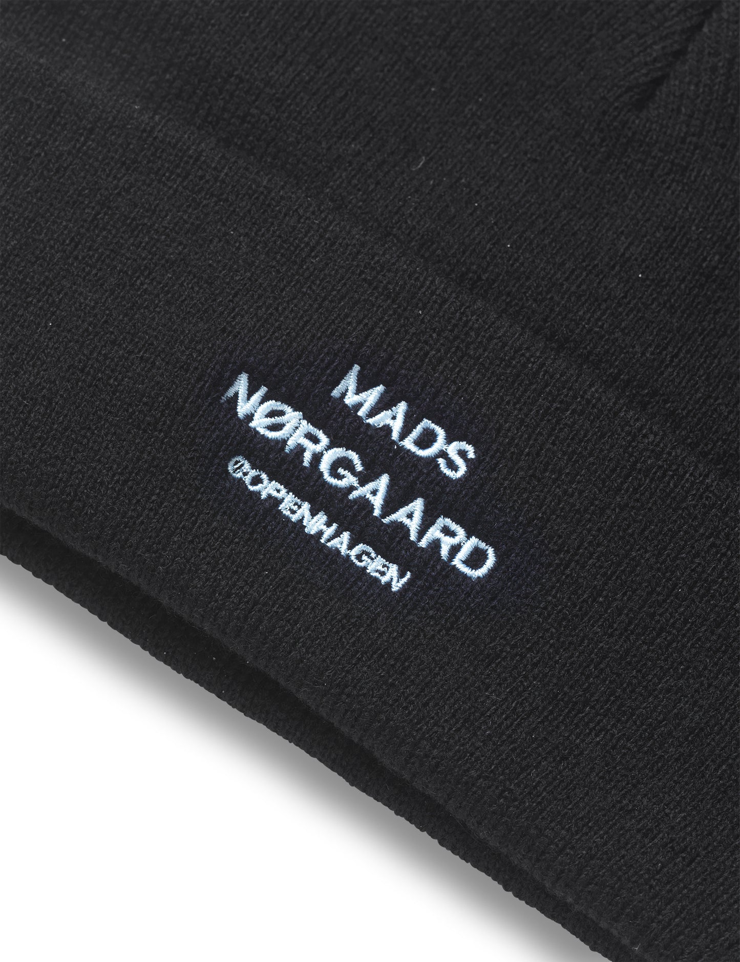 Isak Ambas Logo Beanie, Black