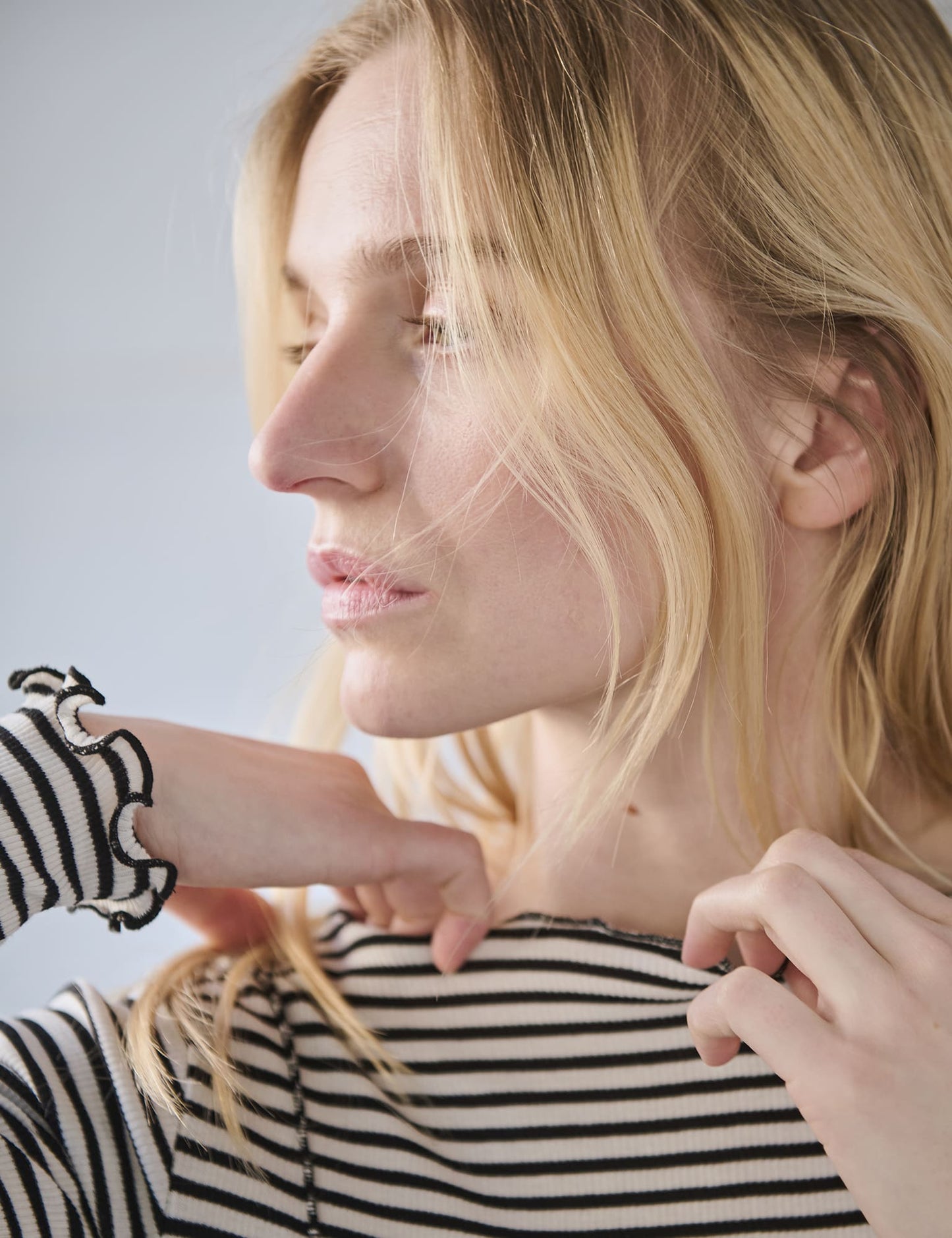 2x2 Cotton Stripe Siri Top, Vanilla Ice/Black