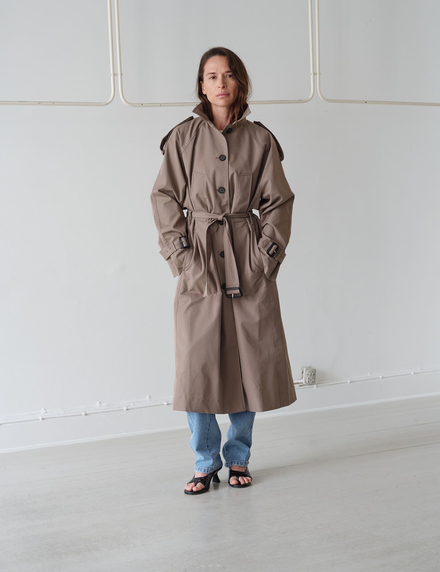 Cotton Pol Benley Trench Coat, Walnut – MADS NØRGAARD – COPENHAGEN