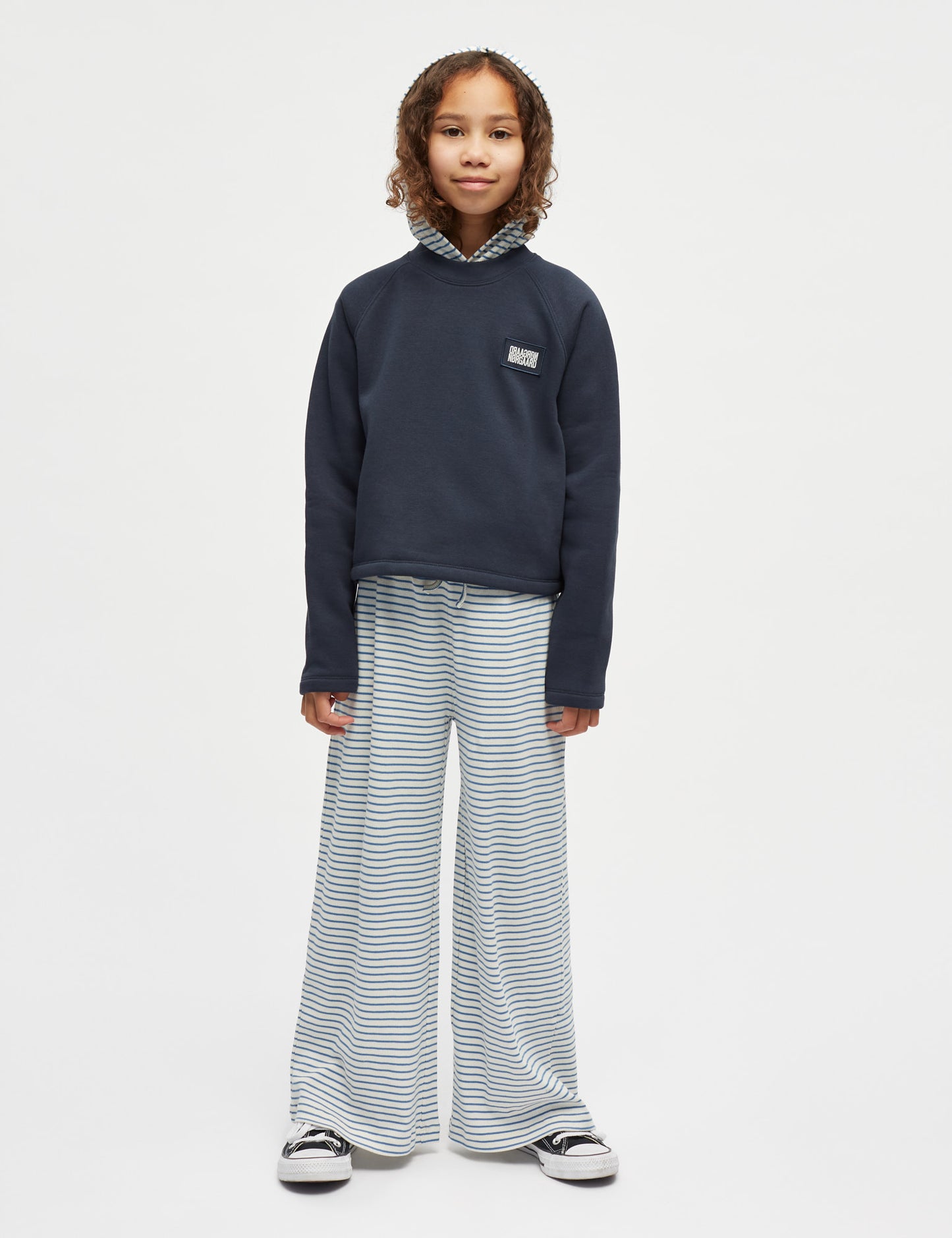 Standard Alia Sweatshirt, Sky Captain