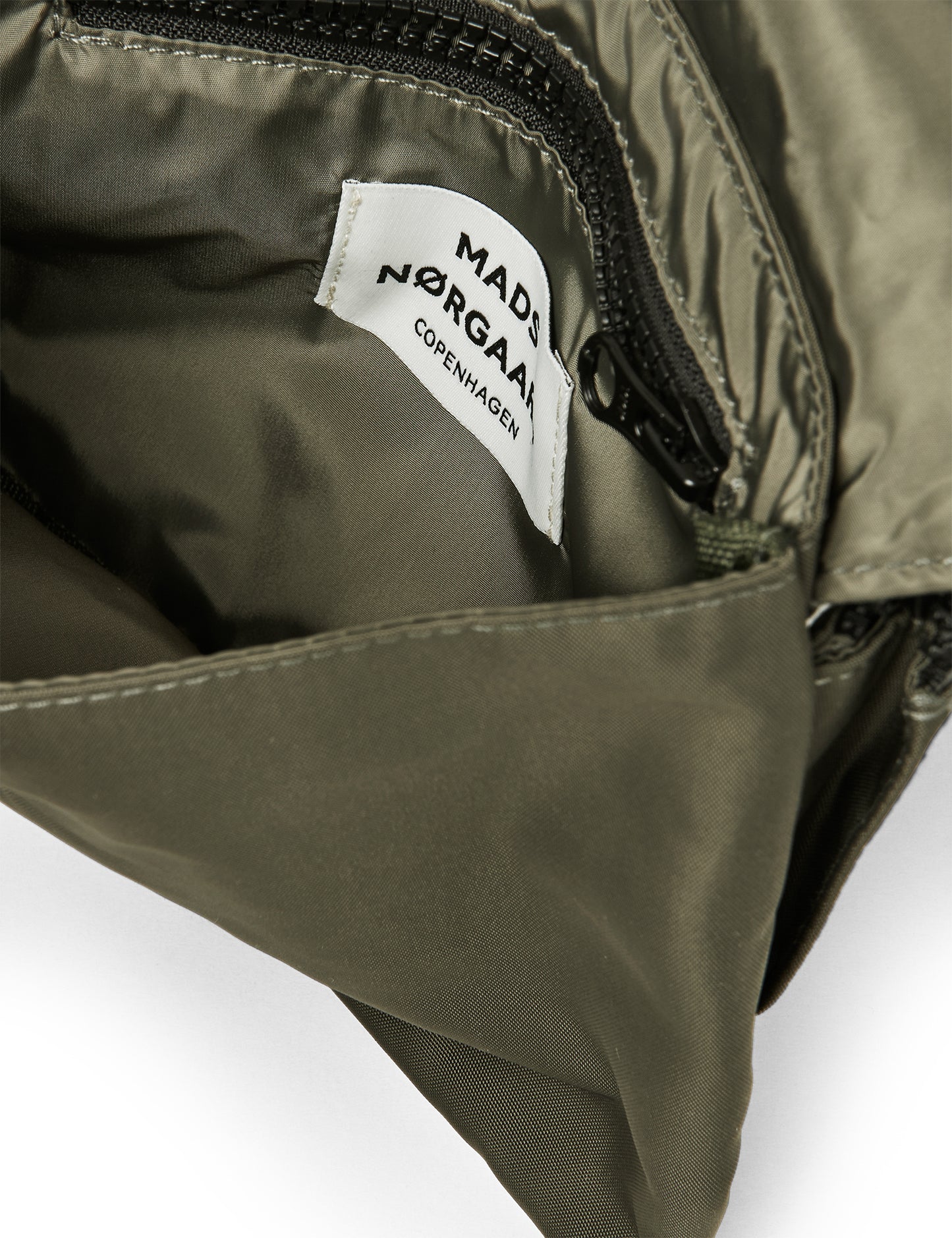 Tian Benne Bag, Tarmac