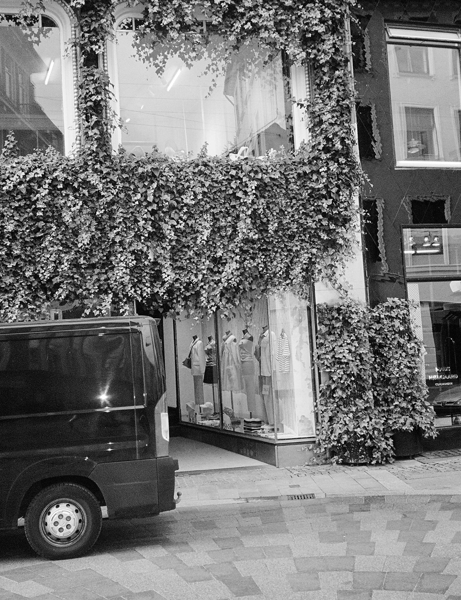 洋楽 Nordfront Die Niedersachsen Kommen 101, Josephine Skriver x Plan International x Nørgaard paa Strøget